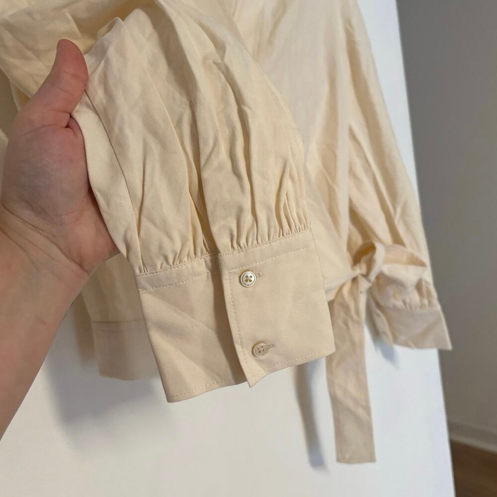 Everlane Silk Wrap Front Top In Cream Size 0 - Picture 3 of 5